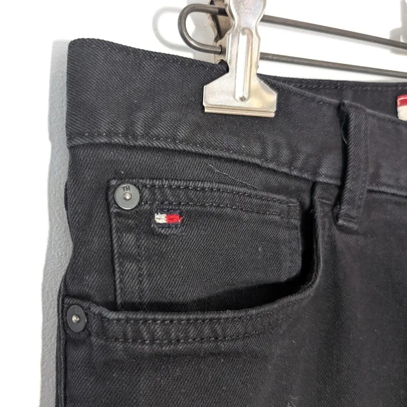 Tommy Hilfiger Black Slim Jeans For Women - Picture 4 of 8